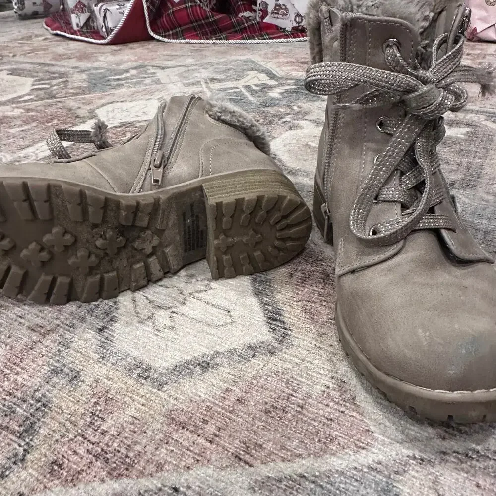 DV By Dolce Vita Rodney Boot - Kids - Size 3